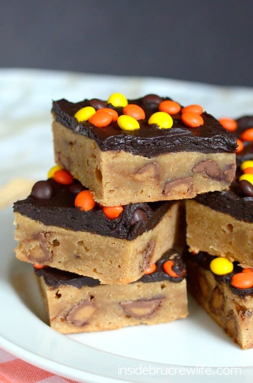 Reese's Peanut Butter Bars. Image credit: insidebrewcrewlife.com