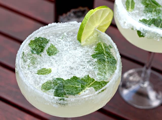 Prosecco Mojitos