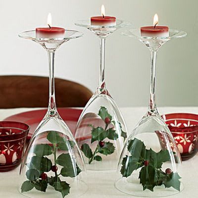 Holly Wine Glasses