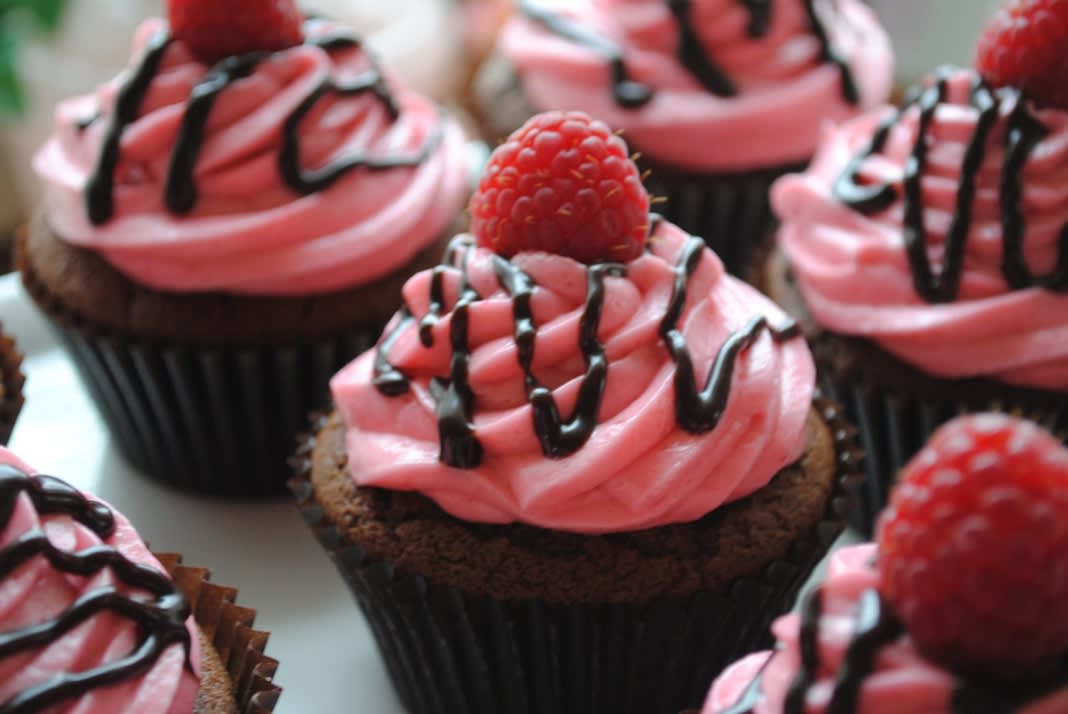 Drizzled cupcakes