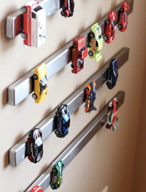 magnetic strips